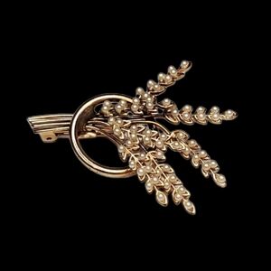 Estate Vintage Unsigned Gold-Tone Faux White Seed Pearl Wheat Sheaf Brooch